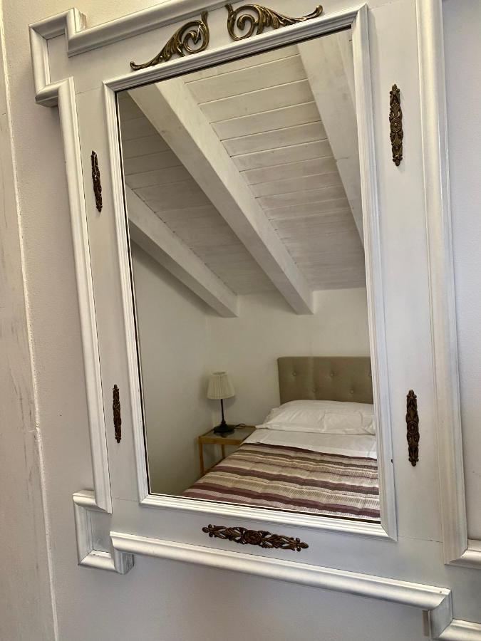 Primo Etna Apartment Pedara Bagian luar foto