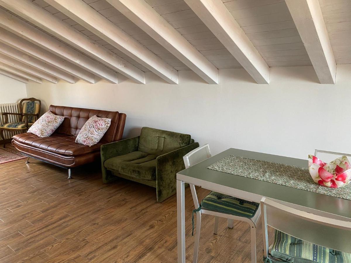 Primo Etna Apartment Pedara Bagian luar foto